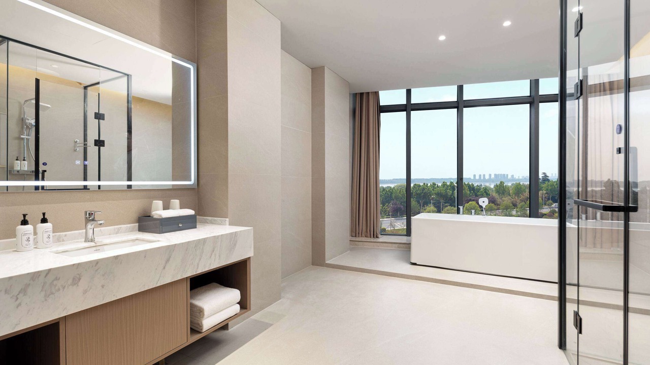 Photo of Bathroom in Lanshan District