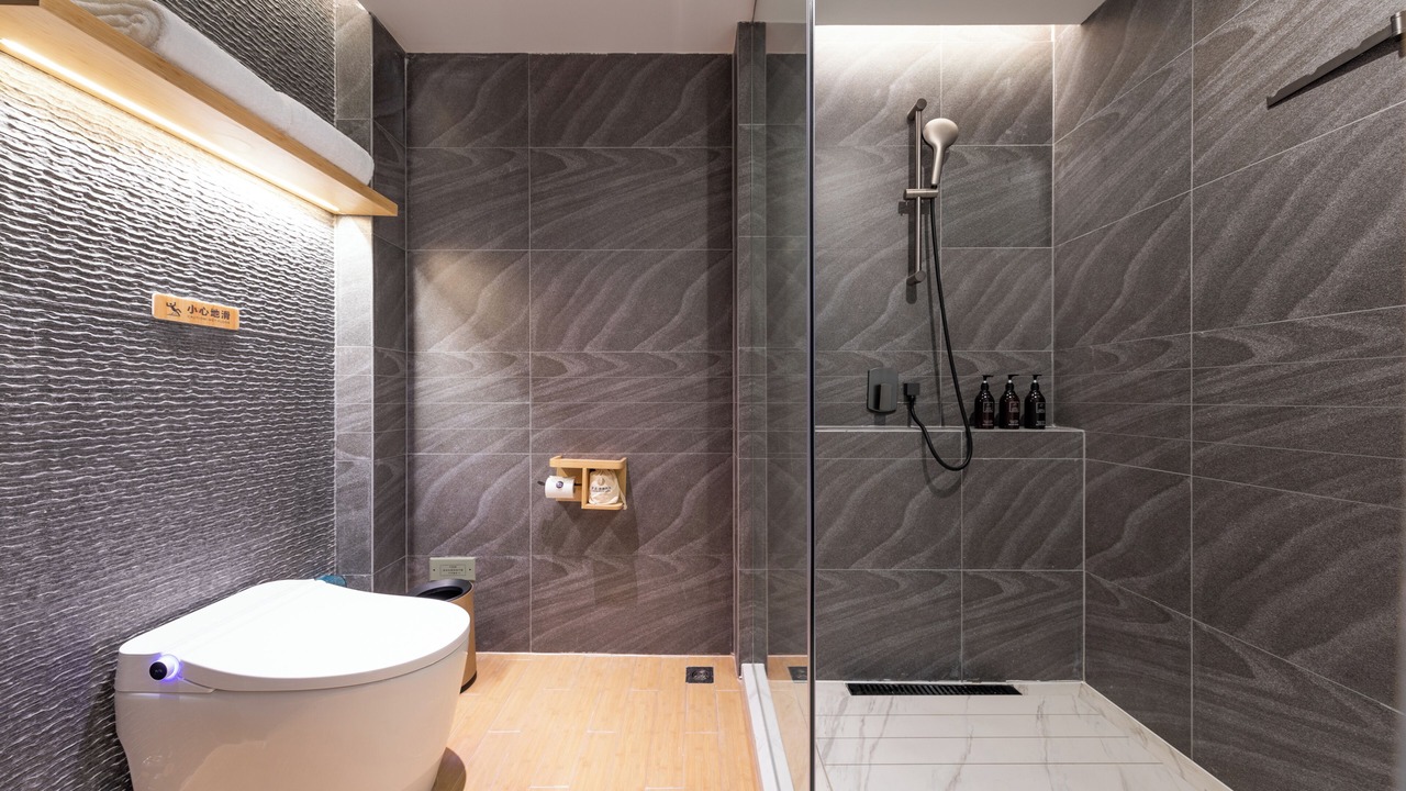 Photo of Bathroom in Shijiazhuang City Center