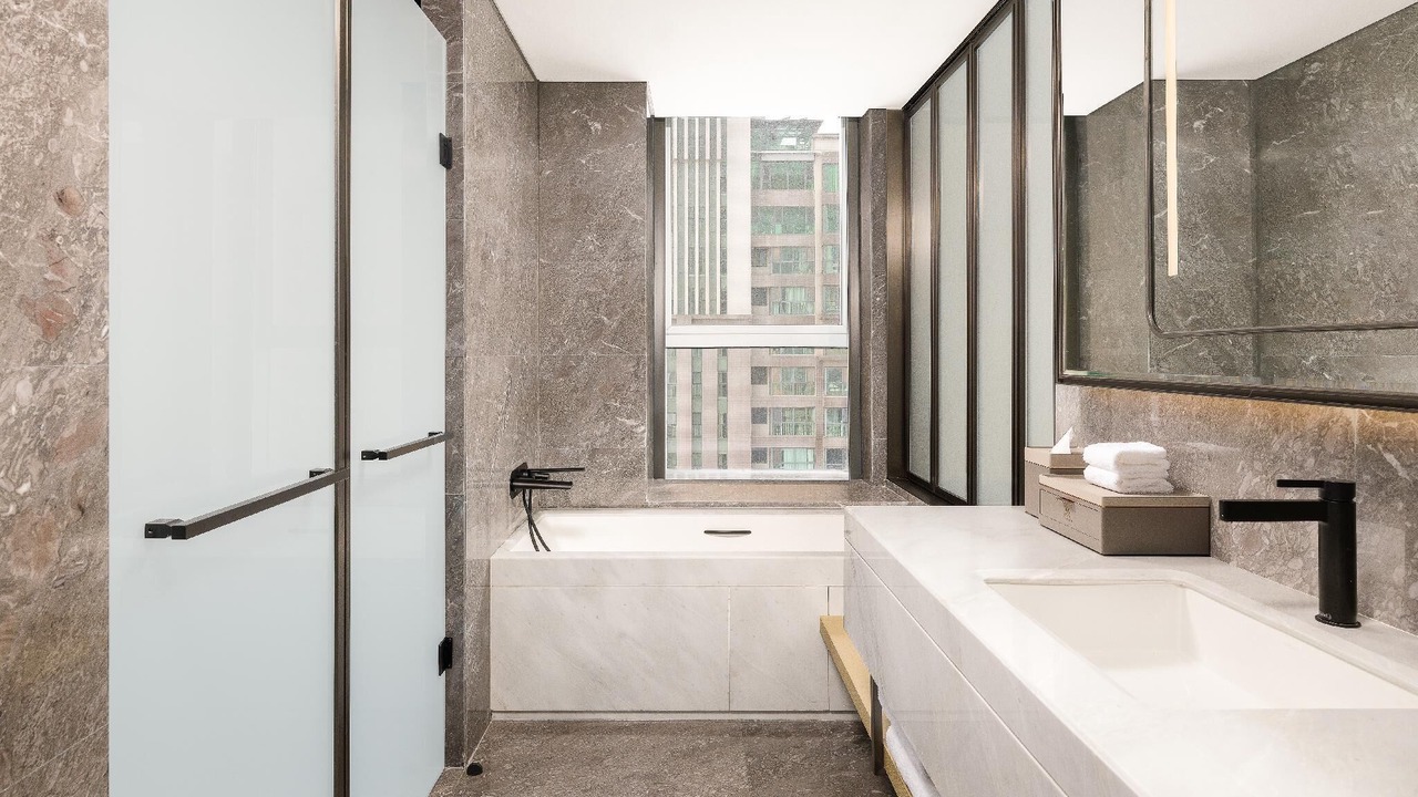 Photo of Bathroom in Luolong
