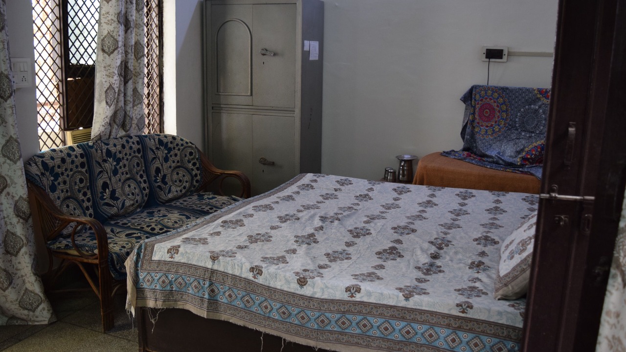 Photo of Bedroom in Mathura