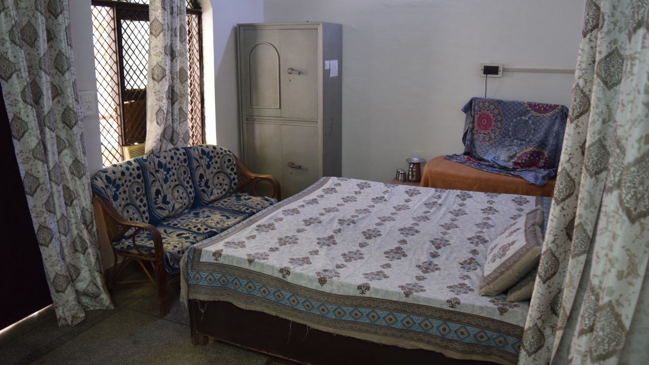 Photo of Bedroom in Mathura