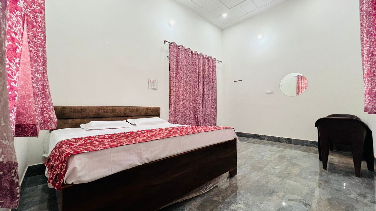 Photo of Bedroom in Kasganj