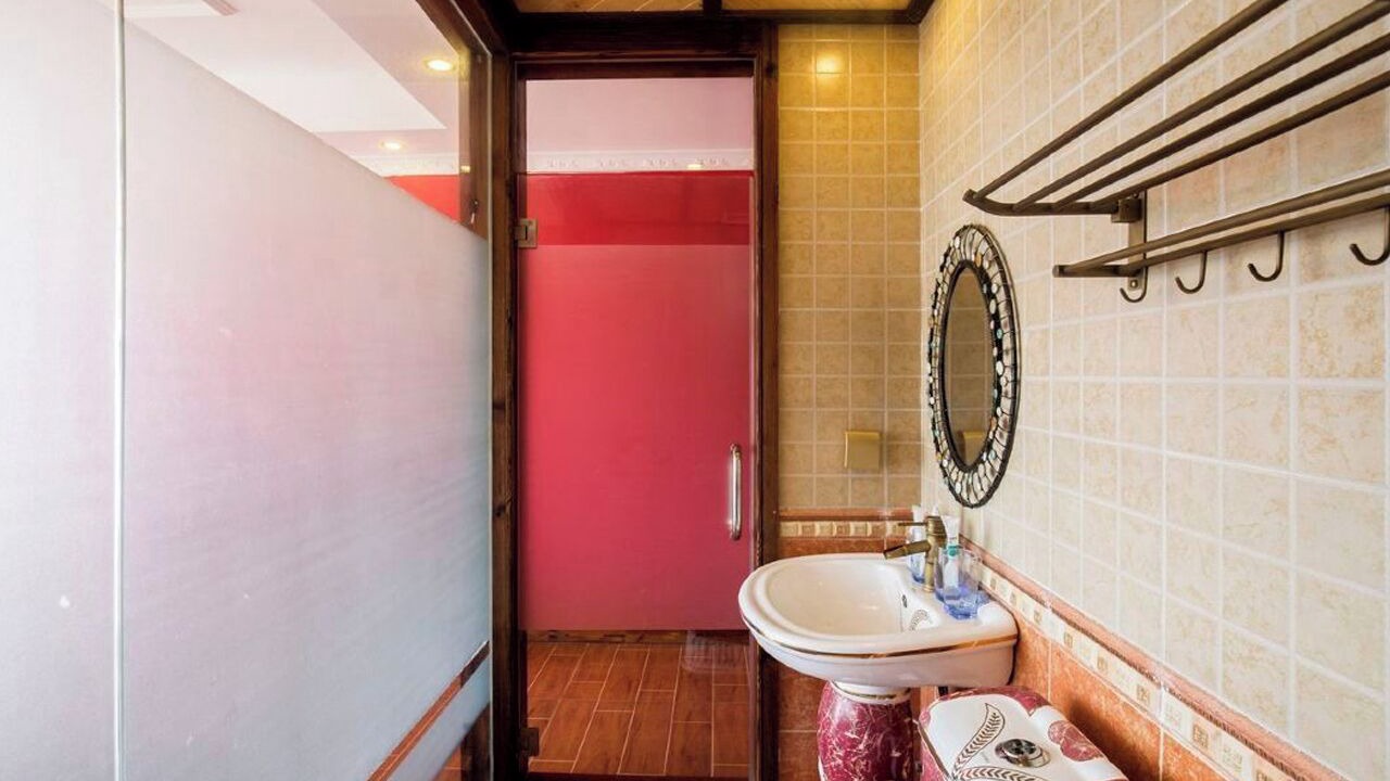 Photo of Bathroom in Dapeng