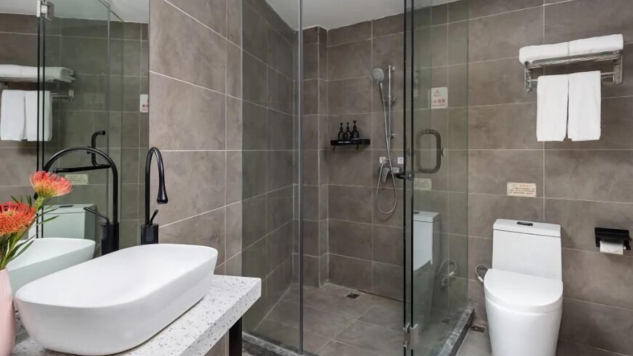 Photo of Bathroom in Buji