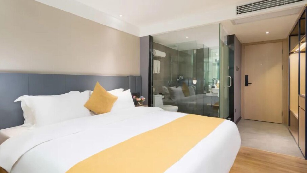 Photo of Bedroom in Buji