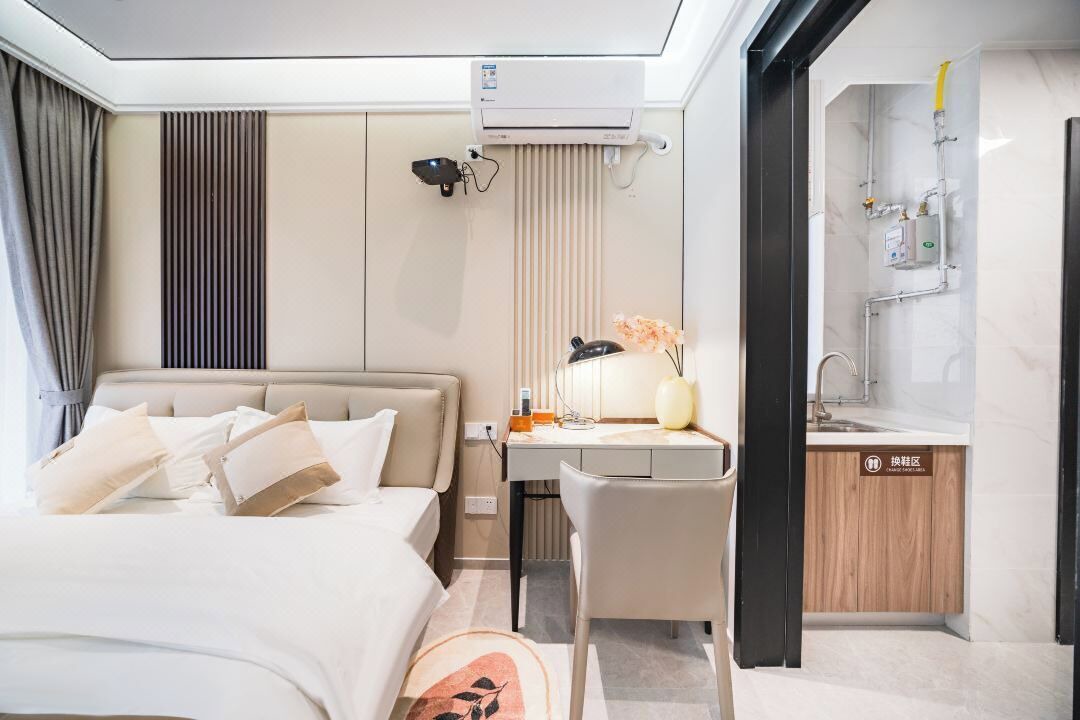 Photo of Bedroom in Central Business District