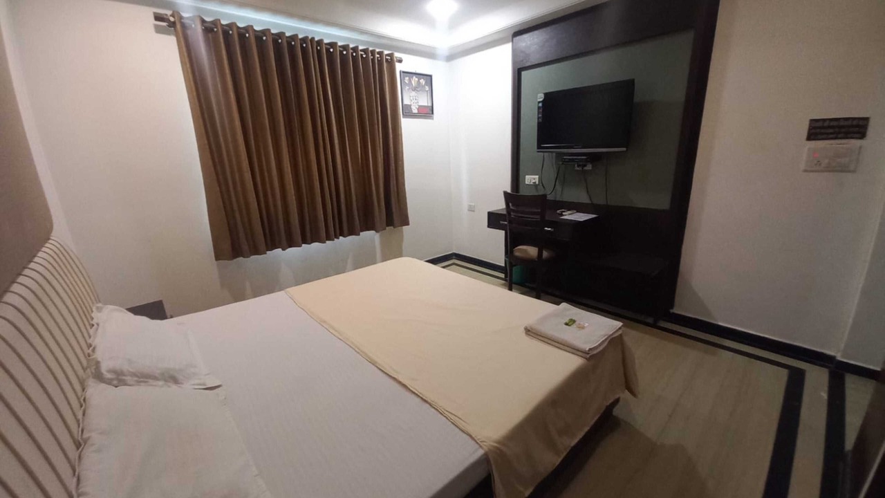 Photo of Bedroom in Meerut