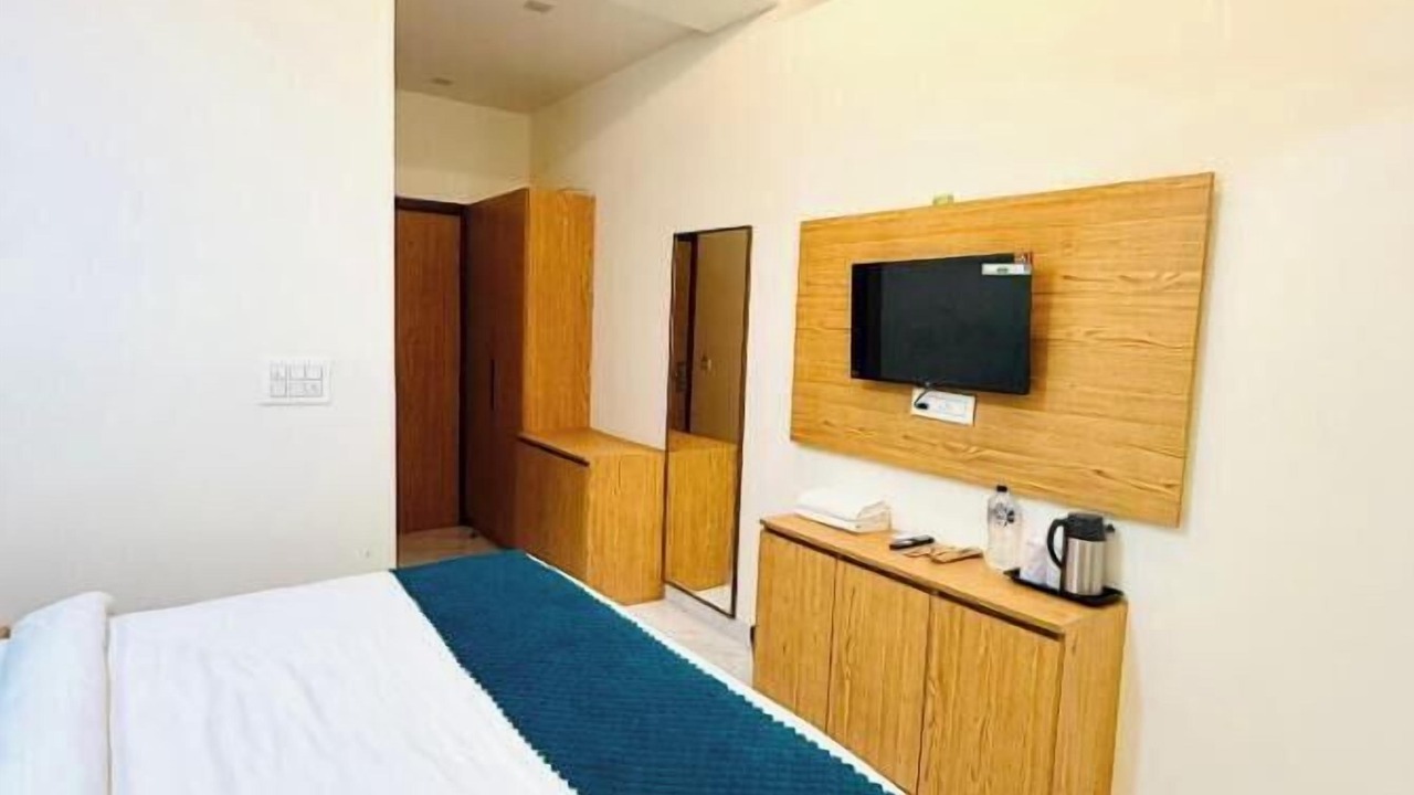 Photo of Bedroom in Barsana