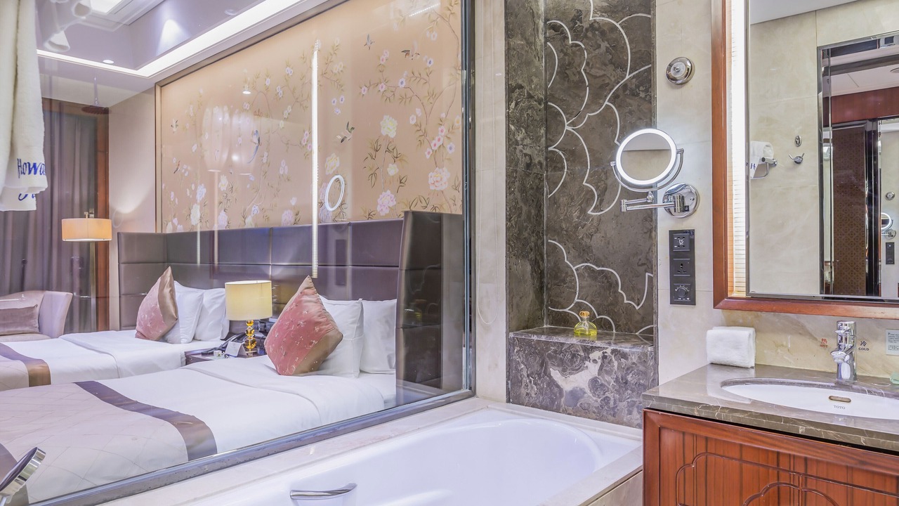 Photo of Bathroom in Wolong District