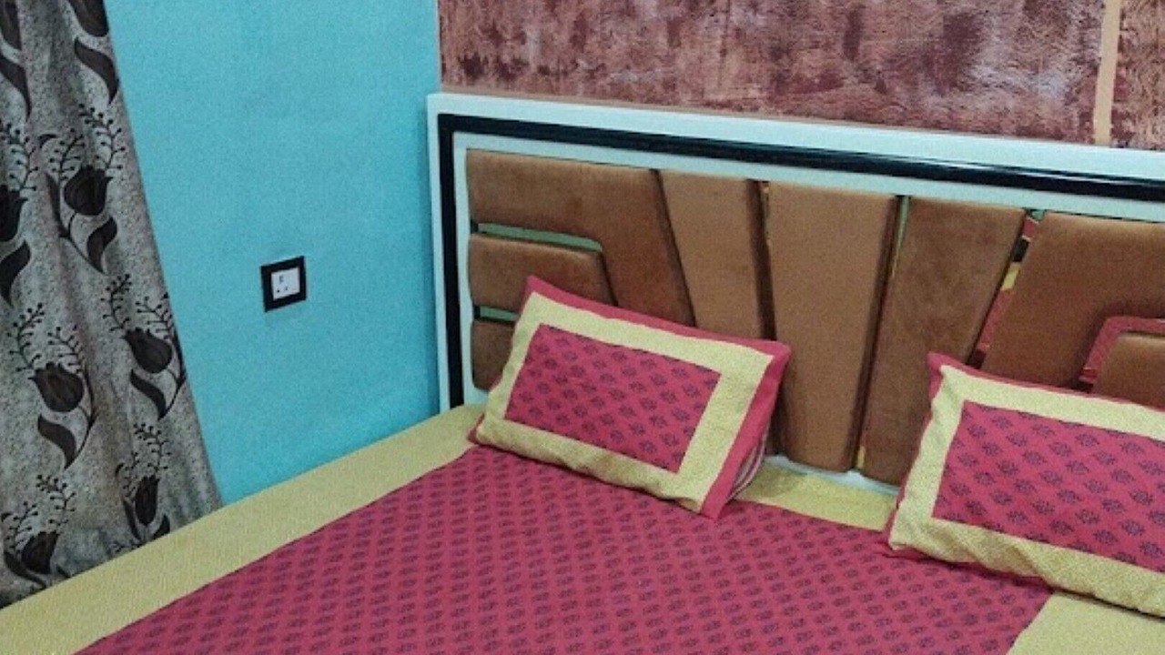 Photo of Bedroom in Fatehpur Sikri