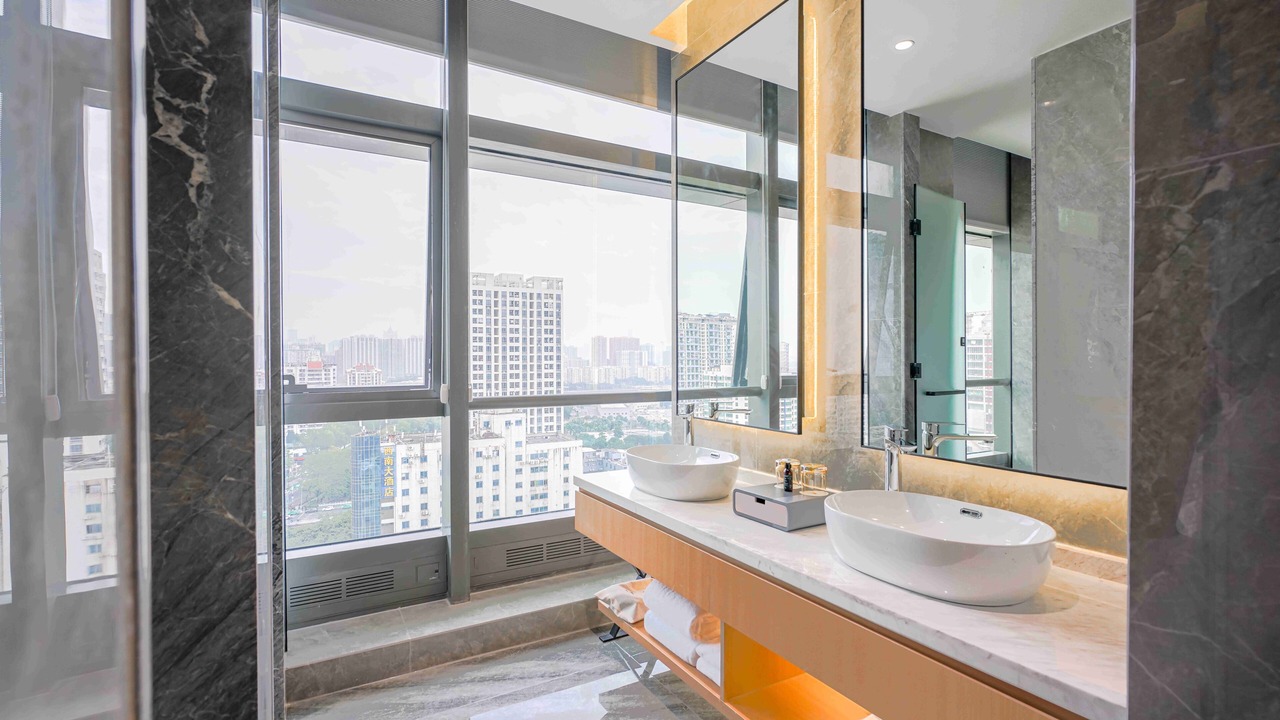 Photo of Bathroom in Xiangzhou District