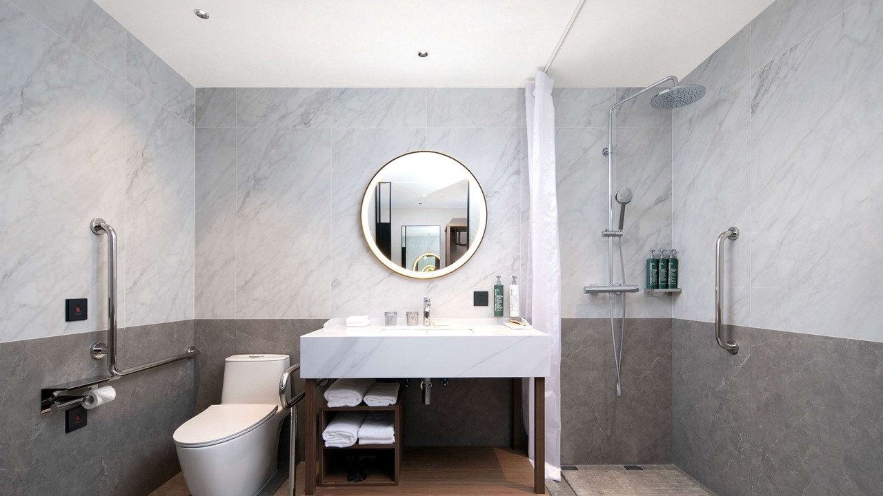 Photo of Bathroom in She County