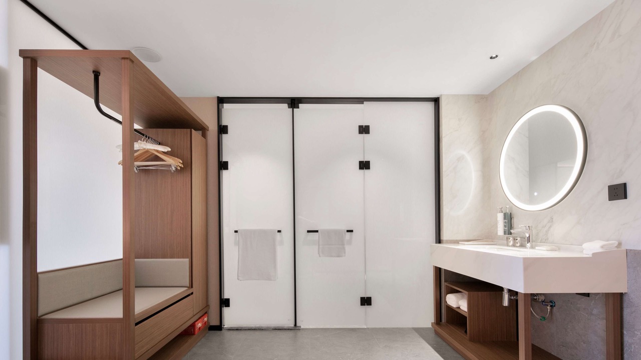 Photo of Bathroom in She County