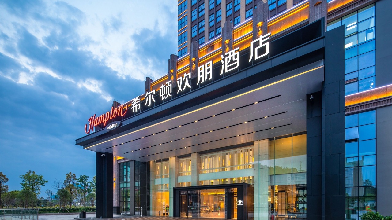 Photo of Buildings in Zhenjiang District