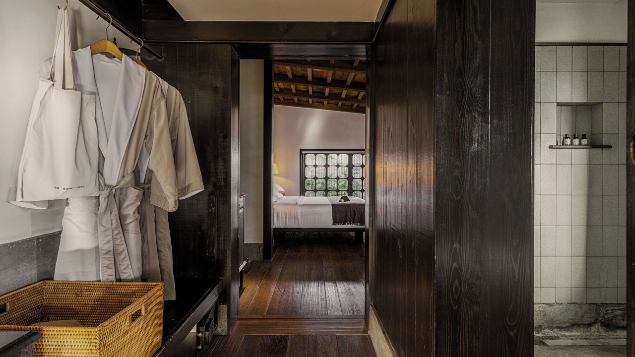 Photo of Bedroom in Dali Ancient Town
