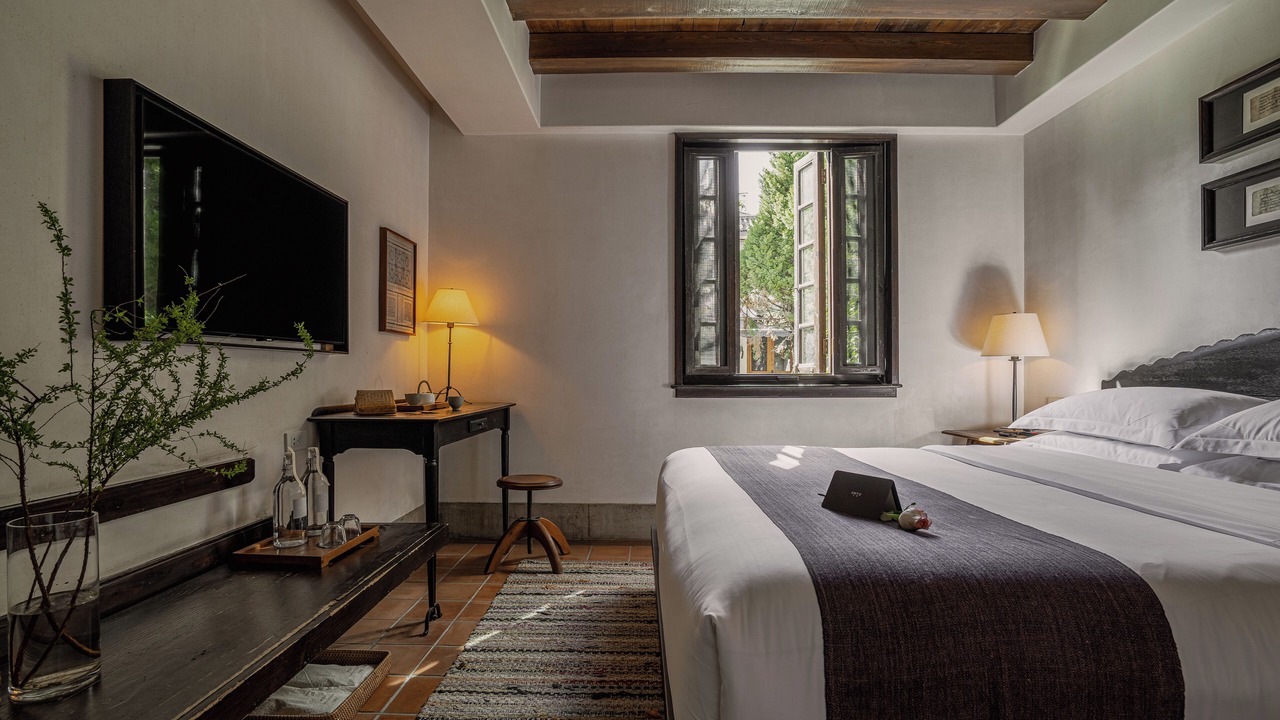 Photo of Bedroom in Dali Ancient Town