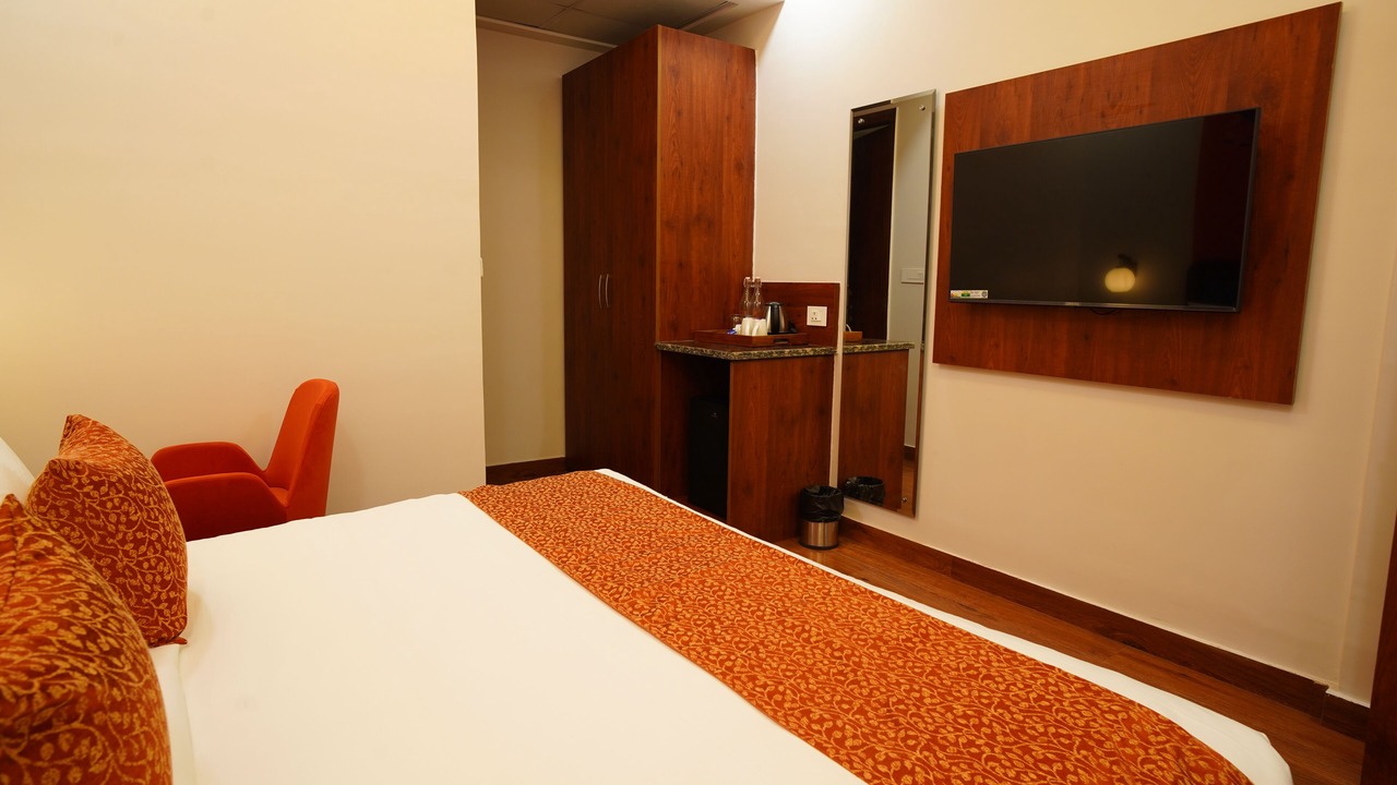 Photo of Bedroom in Sector 62