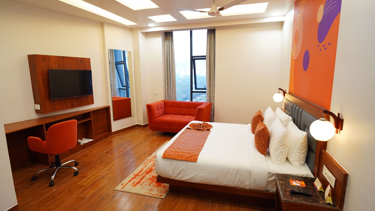Photo of Bedroom in Sector 62