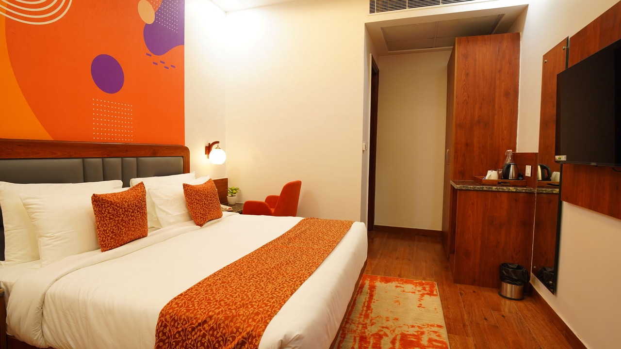 Photo of Bedroom in Sector 62
