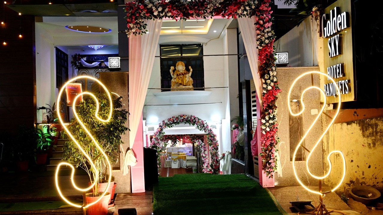 Photo of Outdoor in Charbagh