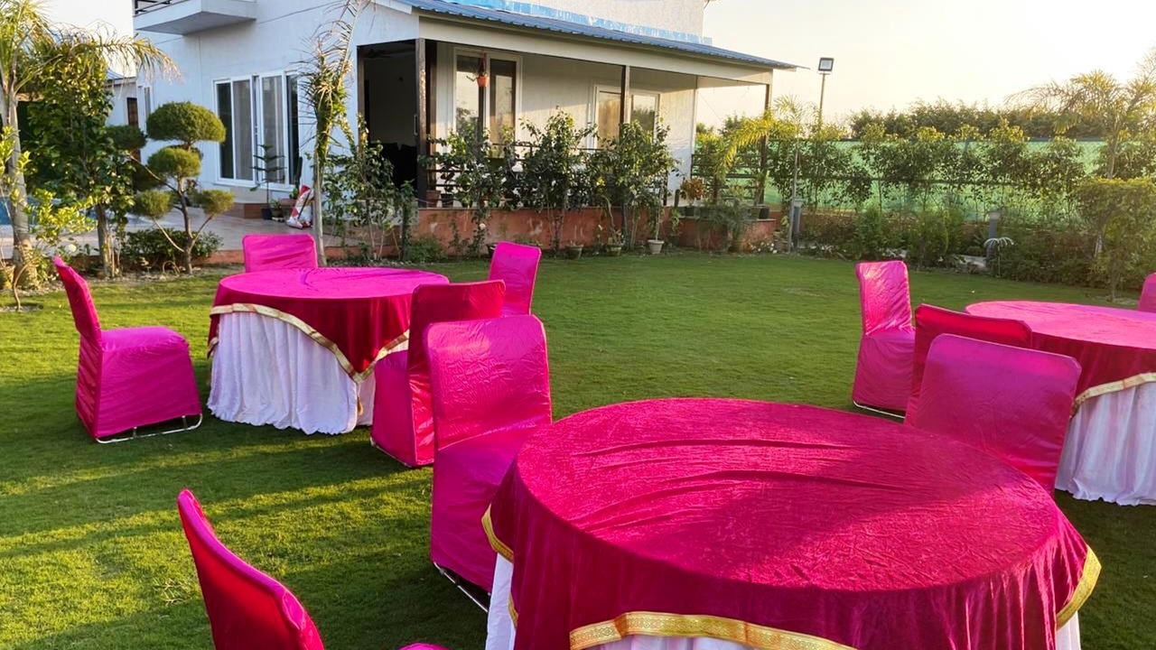 Photo of Bedroom in Noida