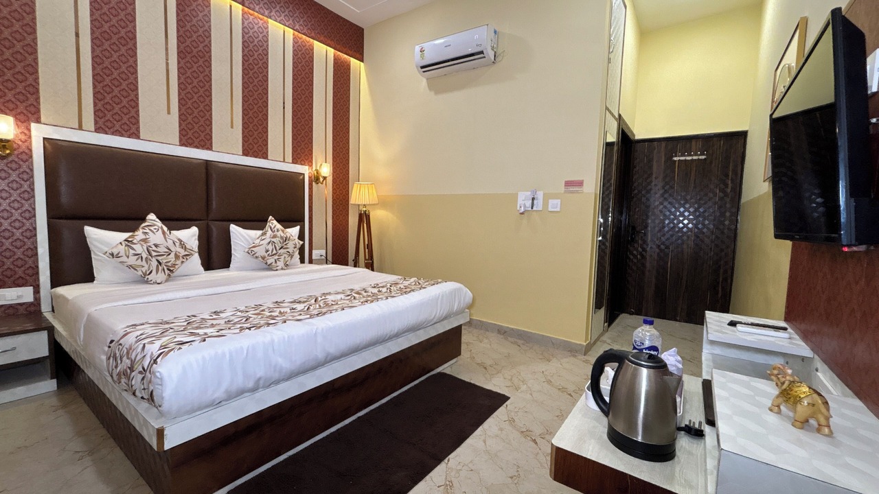 Photo of Bedroom in Agra