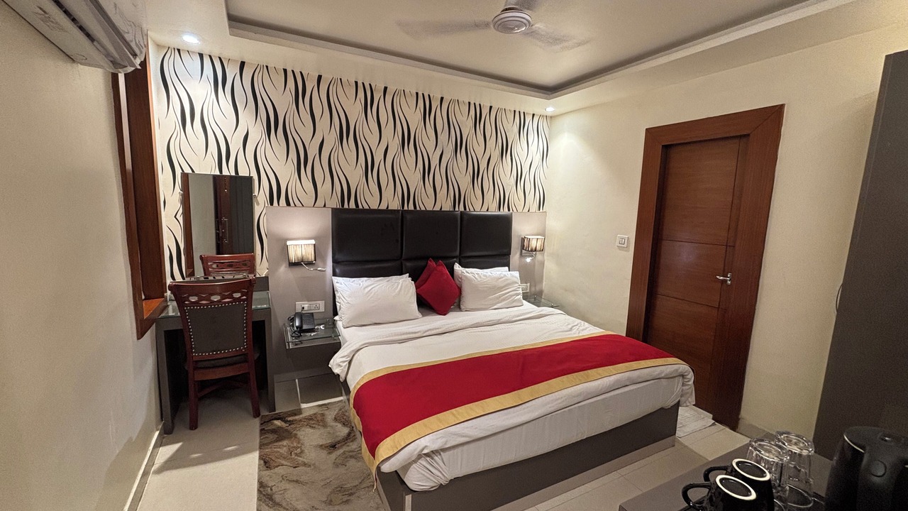 Photo of Bedroom in Bareilly