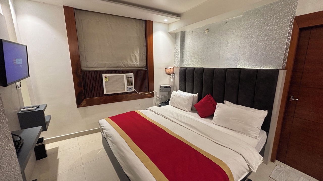 Photo of Bedroom in Bareilly