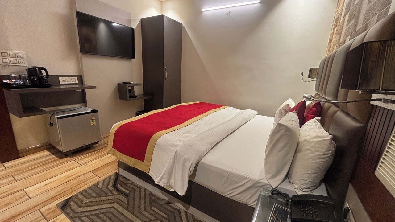 Photo of Bedroom in Bareilly