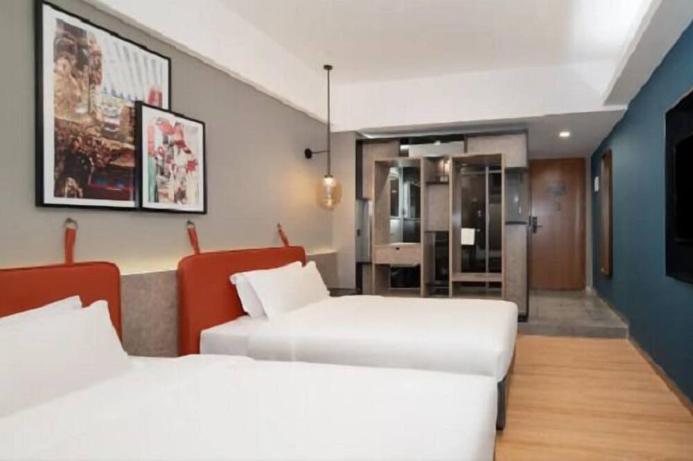 Photo of Bedroom in Jinping Qu