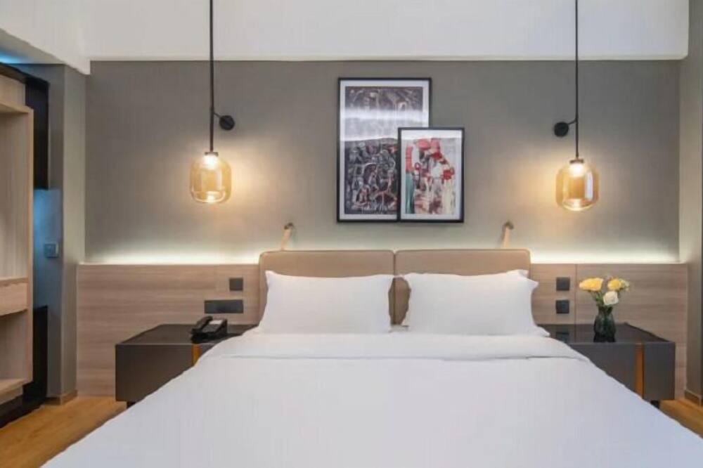 Photo of Bedroom in Jinping Qu