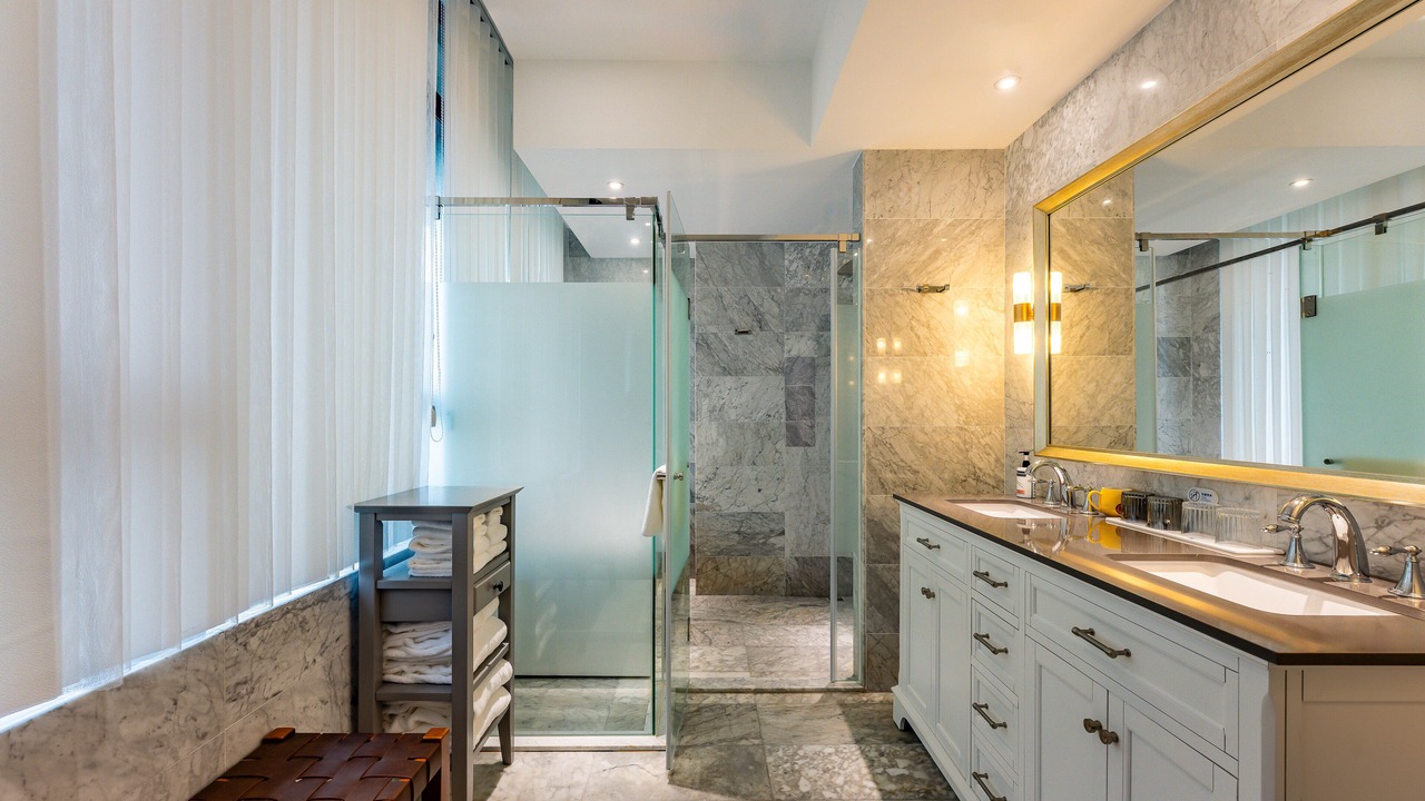 Photo of Bathroom in Xiangzhou District