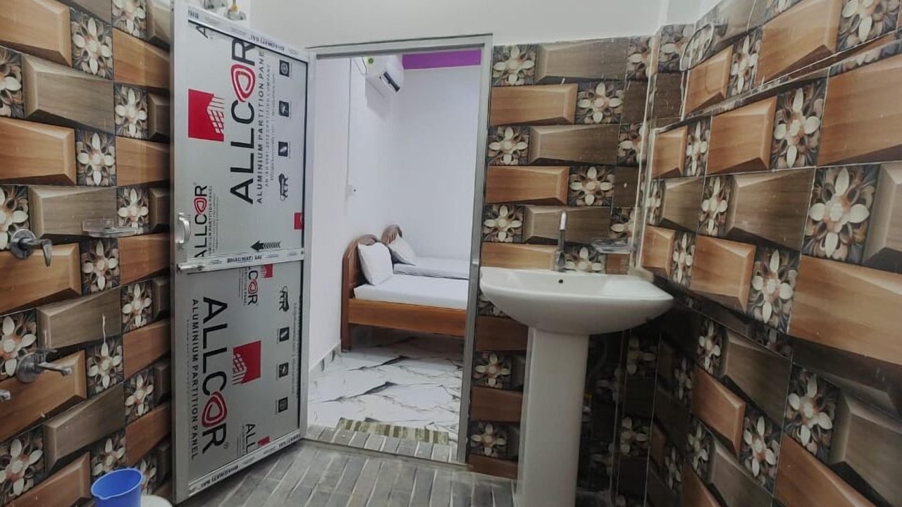 Photo of Bathroom in Hatikhuli