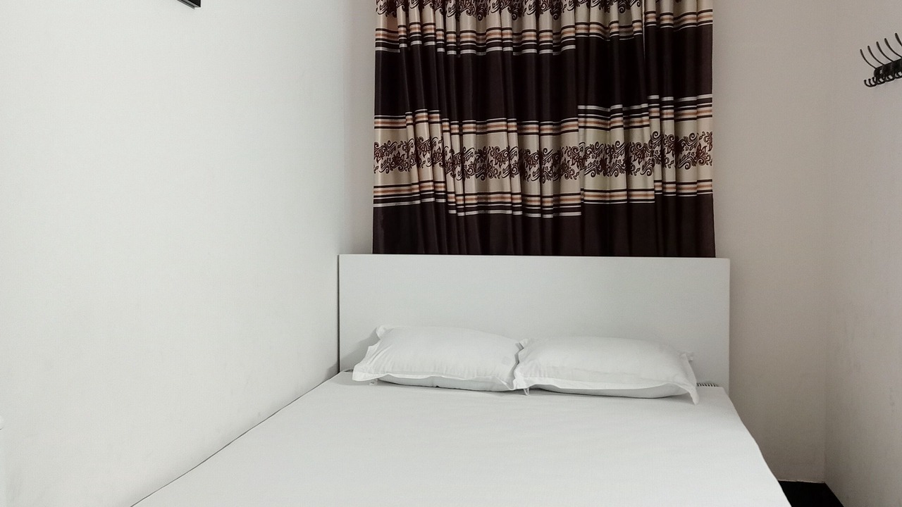 Photo of Bedroom in Dhaka