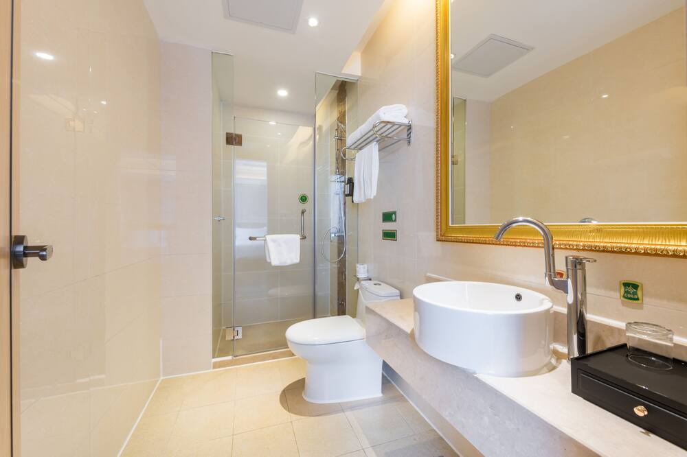 Photo of Bathroom in Longhua District