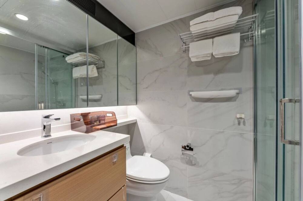 Photo of Bathroom in Yuexiu