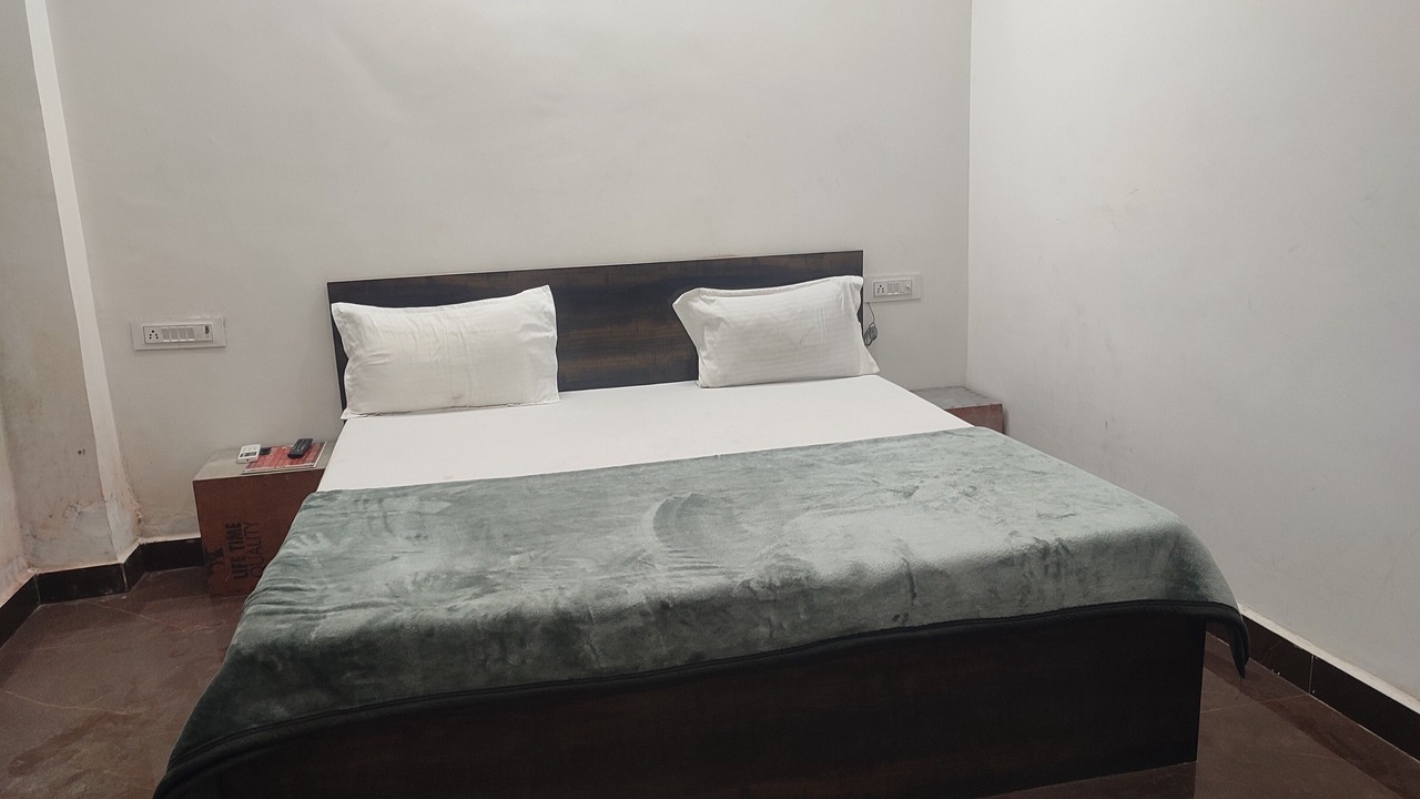 Photo of Bedroom in Vrindavan