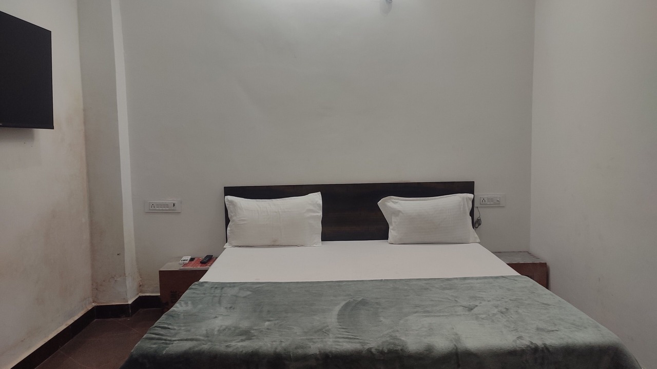 Photo of Bedroom in Vrindavan