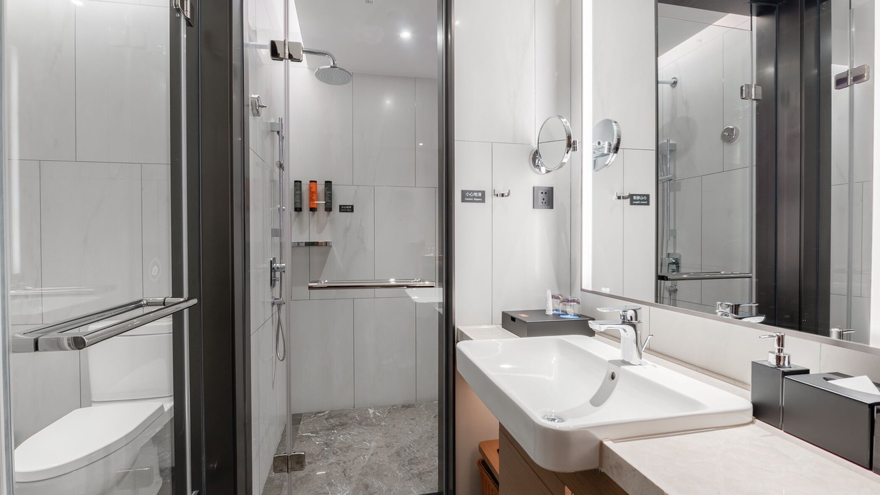 Photo of Bathroom in Dongguan City Center