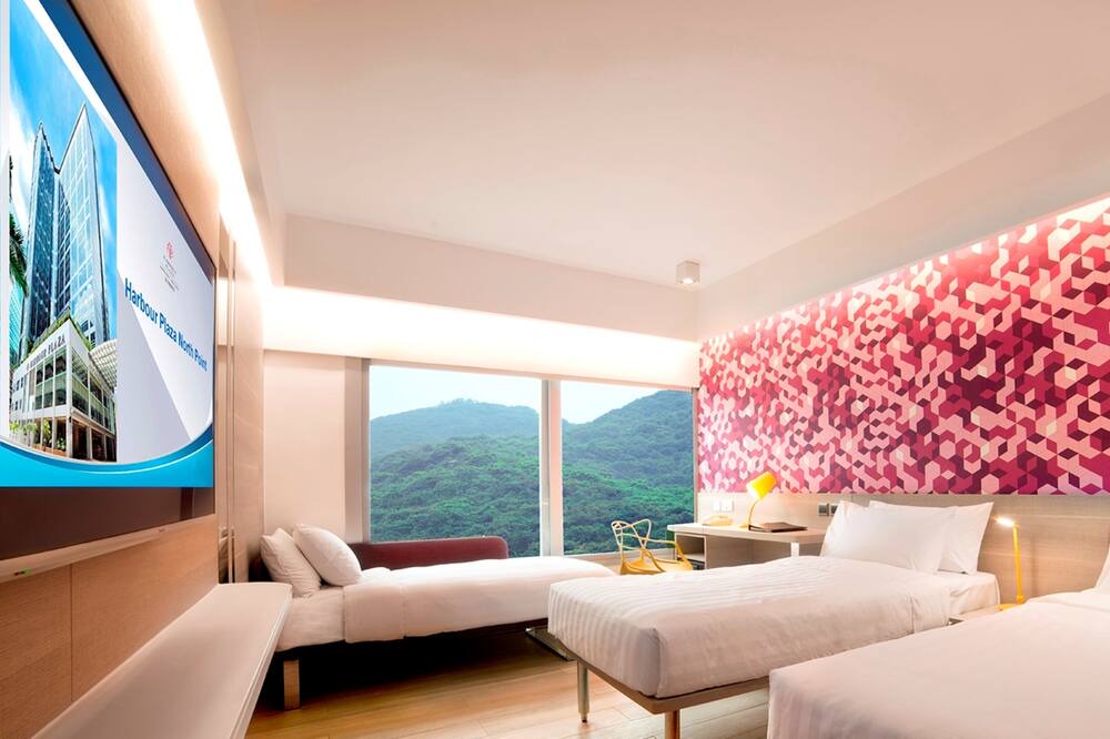 Photo of Bedroom in North Point