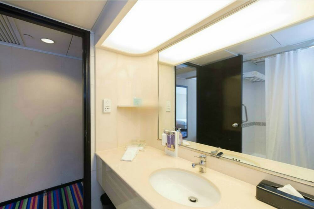 Photo of Bathroom in Tsuen Wan