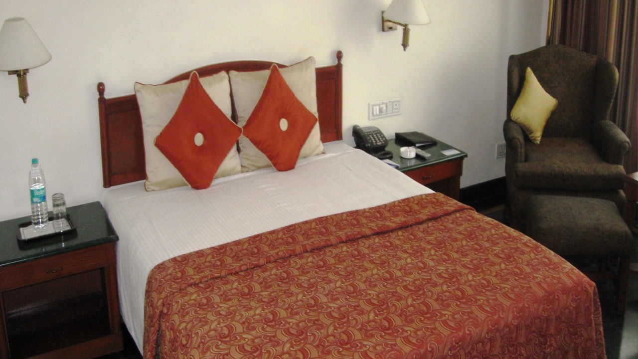 Photo of Bedroom in Hazratganj
