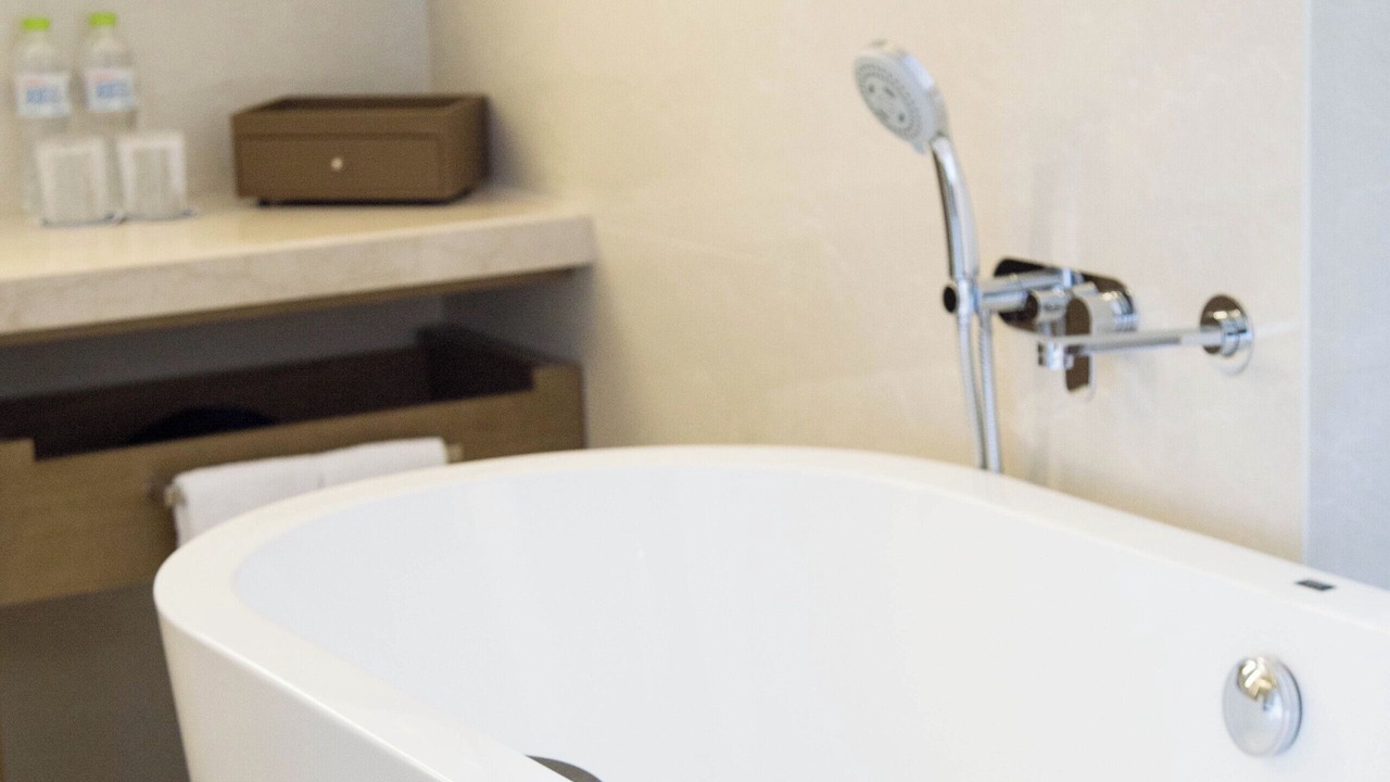 Photo of Bathroom in Lingui