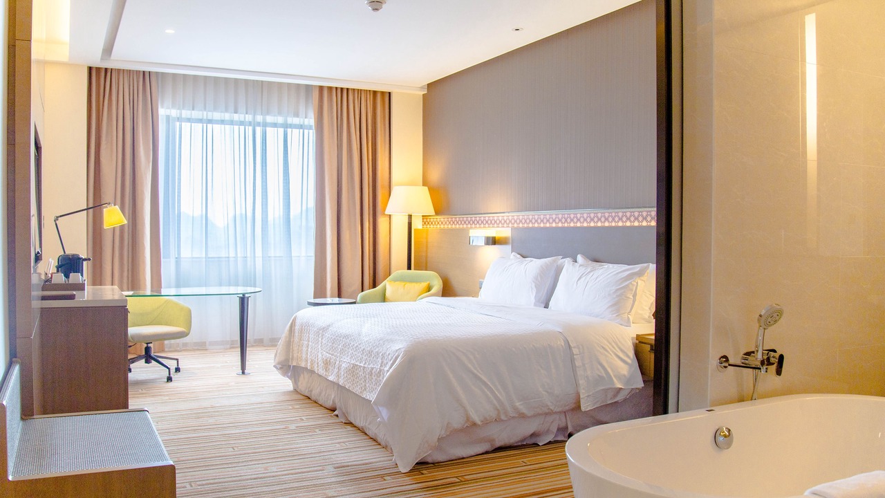 Photo of Bedroom in Lingui