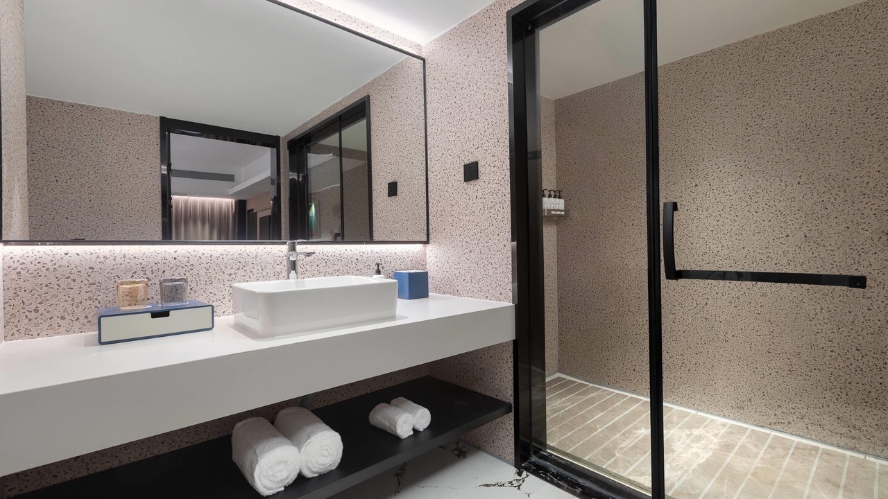 Photo of Bathroom in Yueyanglou District