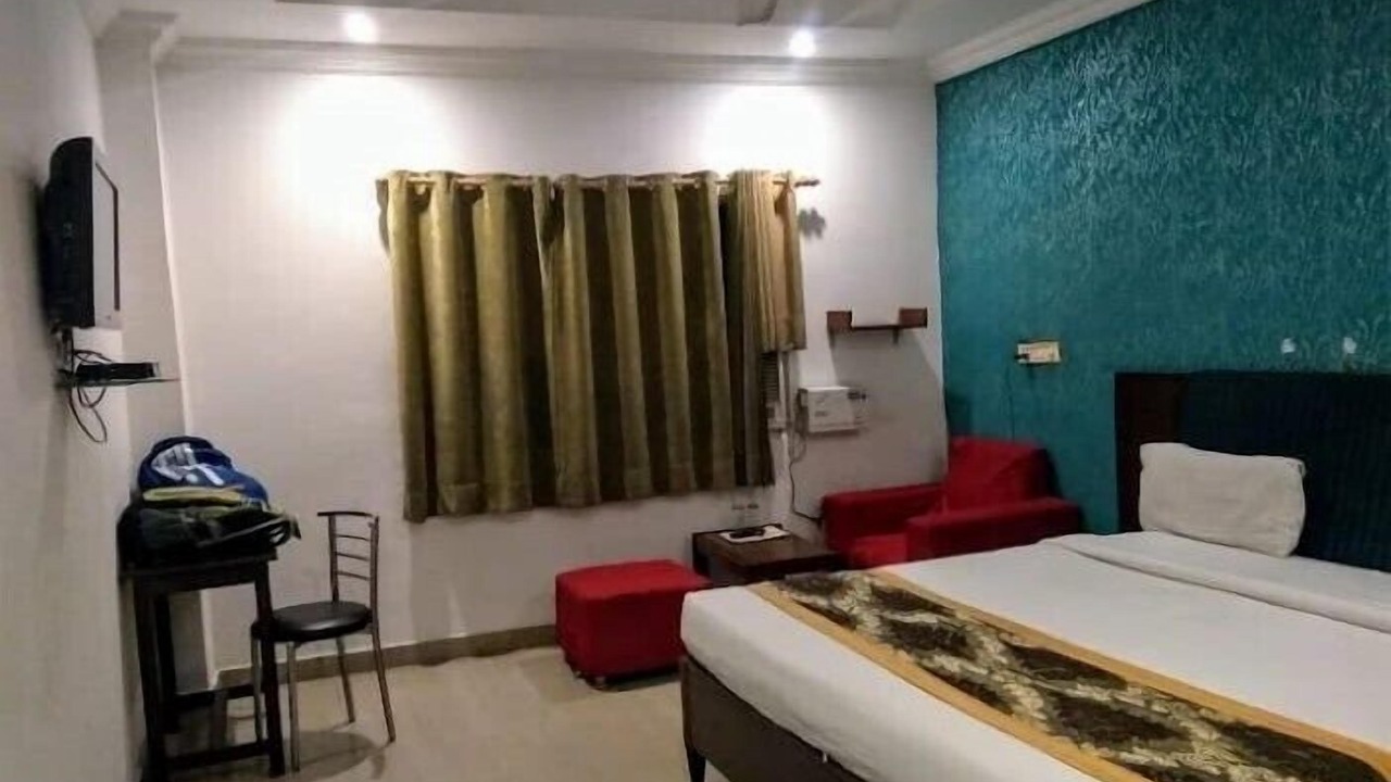 Photo of Bedroom in Charbagh
