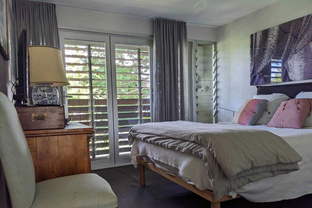 Photo of Outdoor in Erskineville