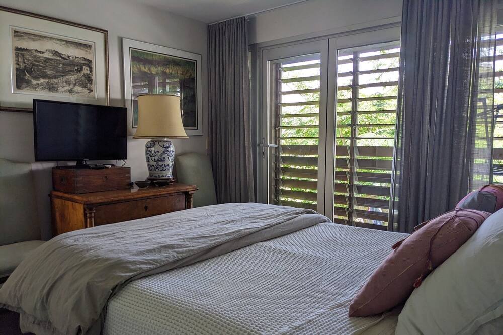 Photo of Outdoor in Erskineville