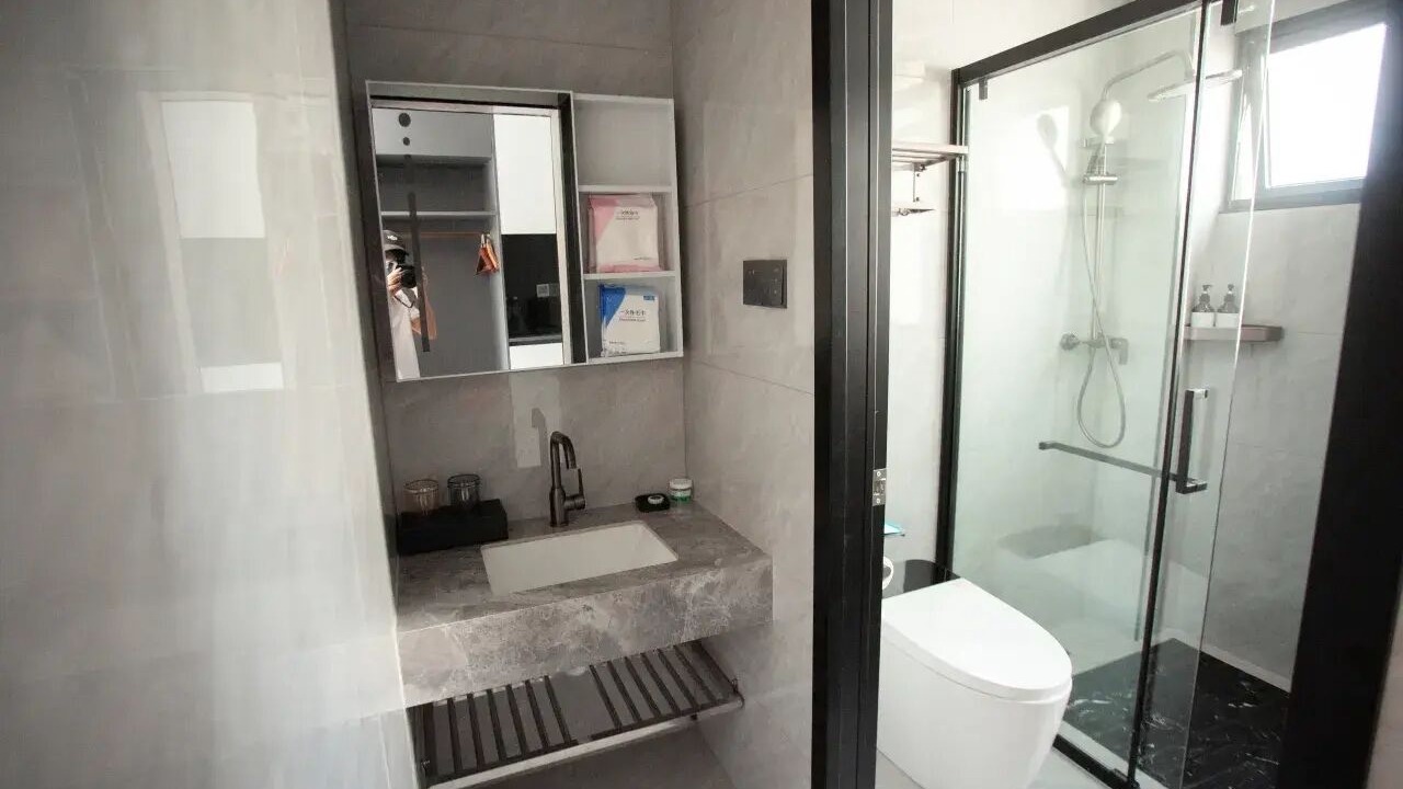 Photo of Bathroom in Beihu District