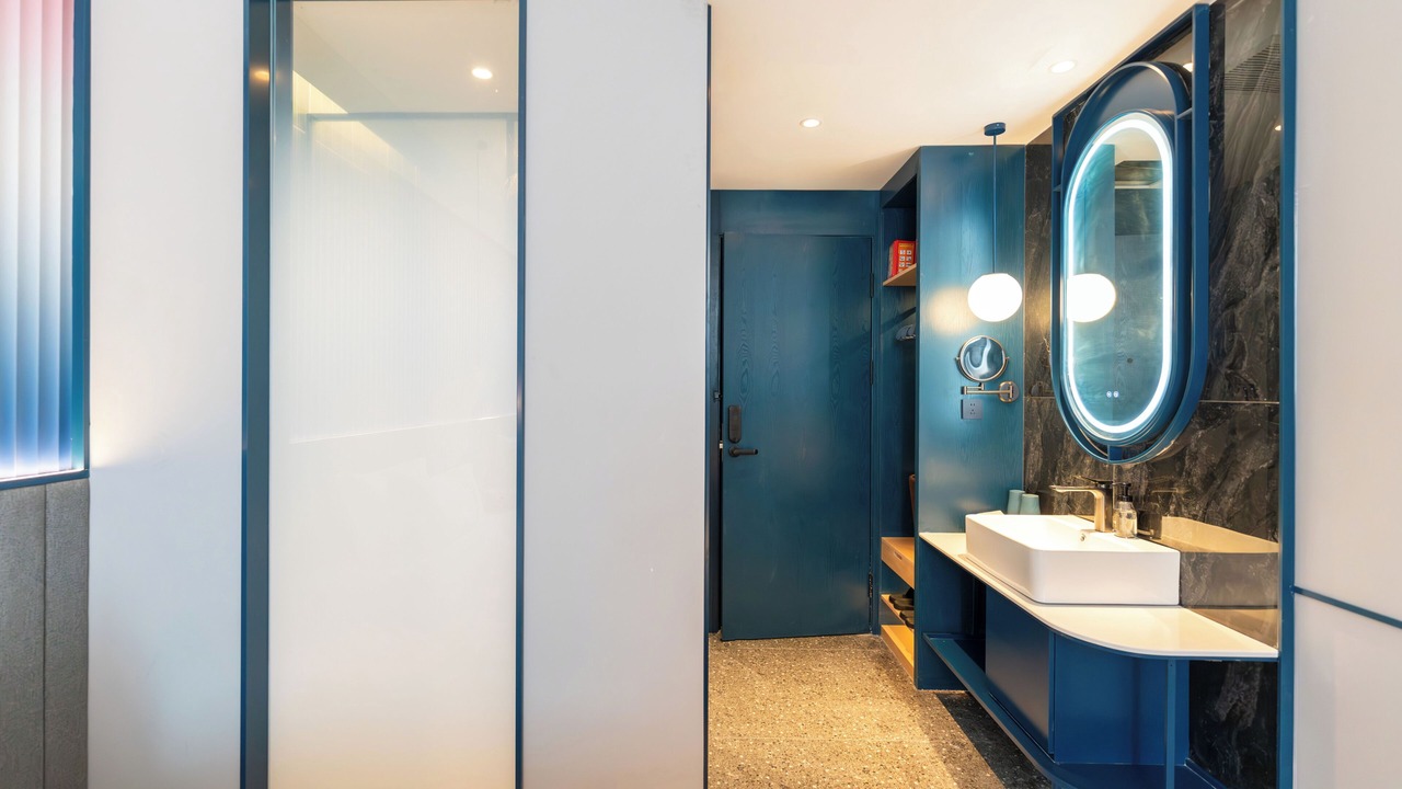 Photo of Bathroom in Yanta Qu